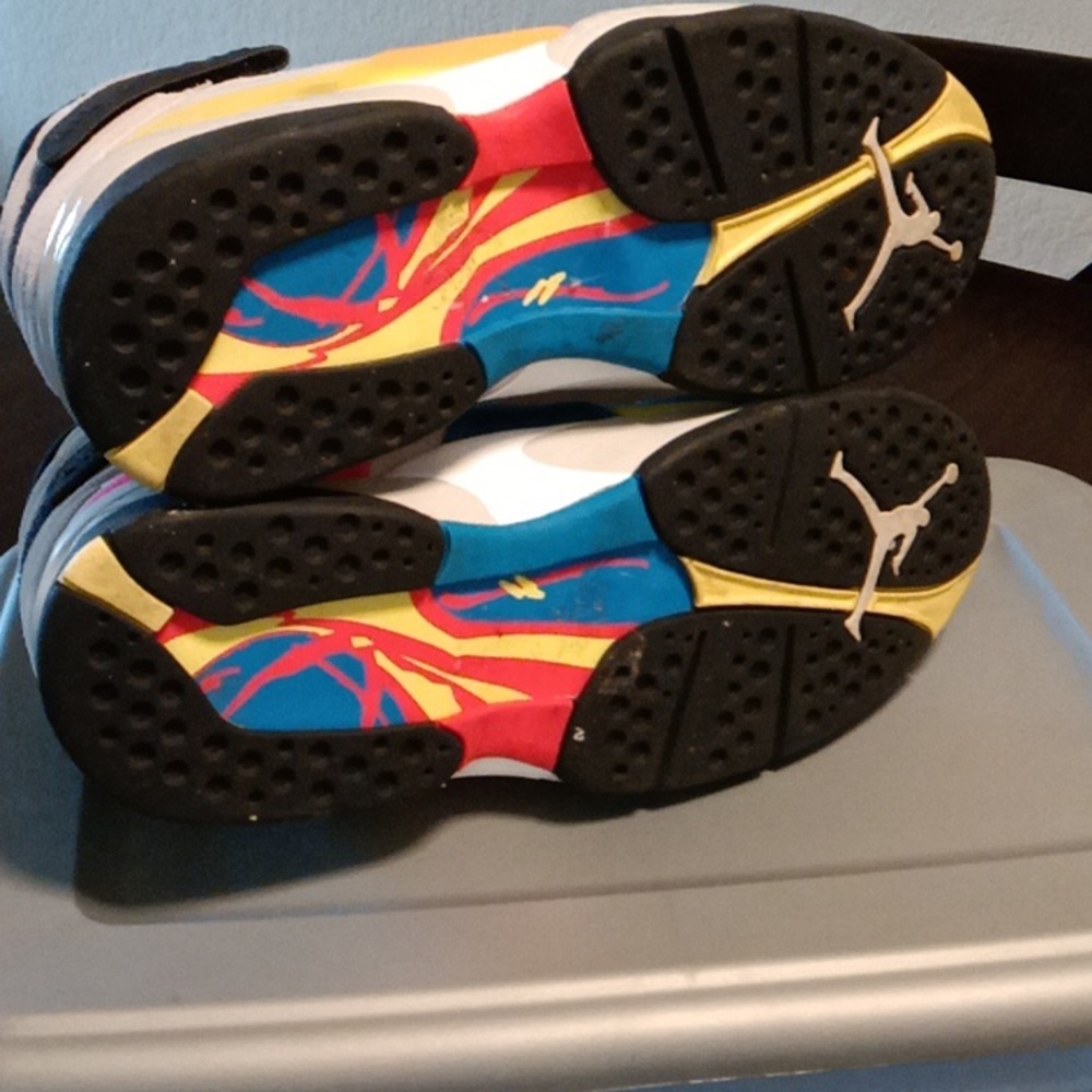 Jordan 8 - Picture 5 of 5